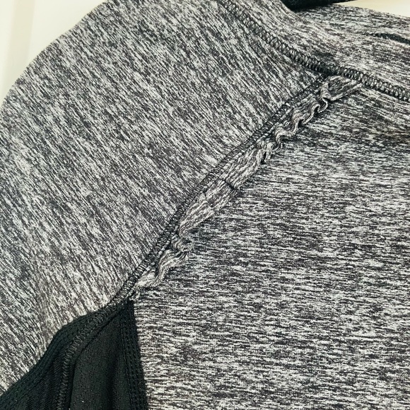 Lululemon Long sleeved running shirt - Picture 4 of 5